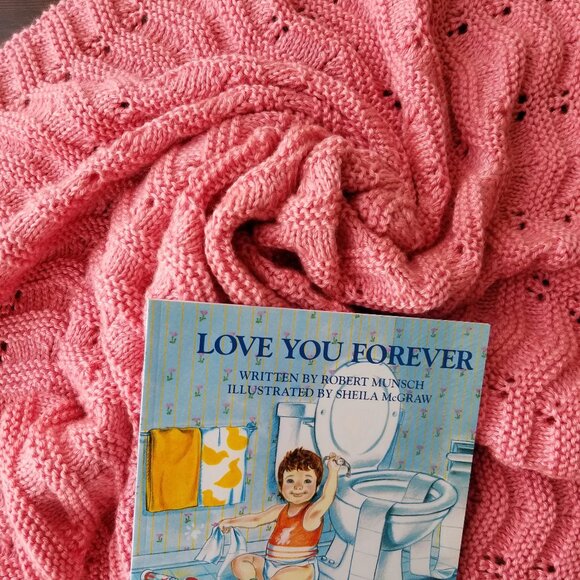 Hand Knit Baby Blanket in Strawberry Pink - Picture 4 of 8